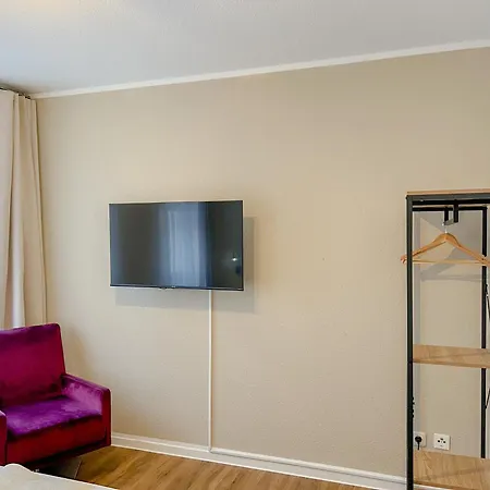 Homely Parkplatz Wlan Kueche Altstadt-sbahn-dd Zentral 아파트 *